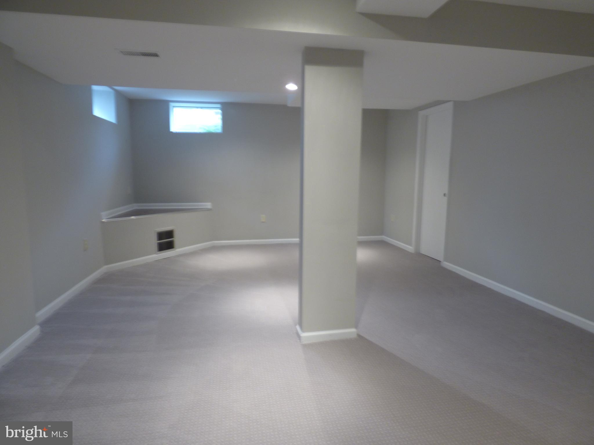 8 London Road Burlington, NJ 08016 - Photo 39 of 41