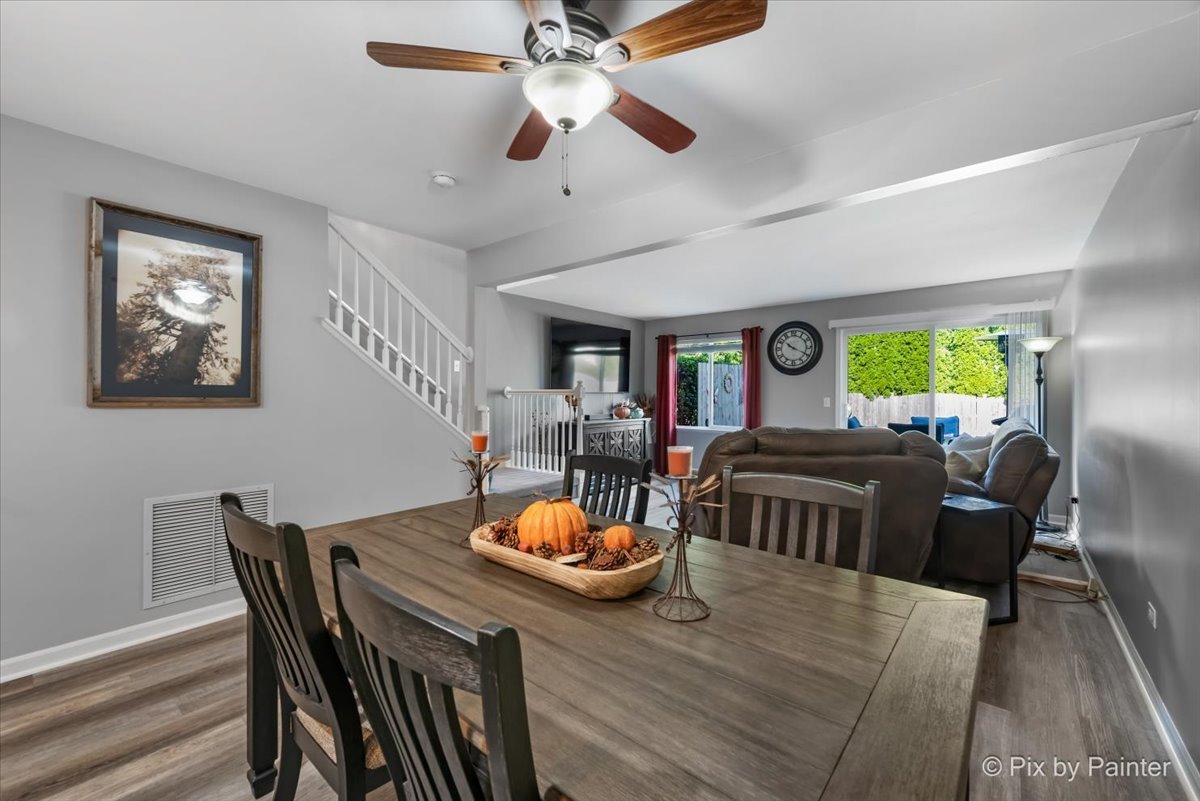 5742 Fieldstone Trail McHenry, IL 60050 - Photo 11 of 29 a outdoor space with furniture