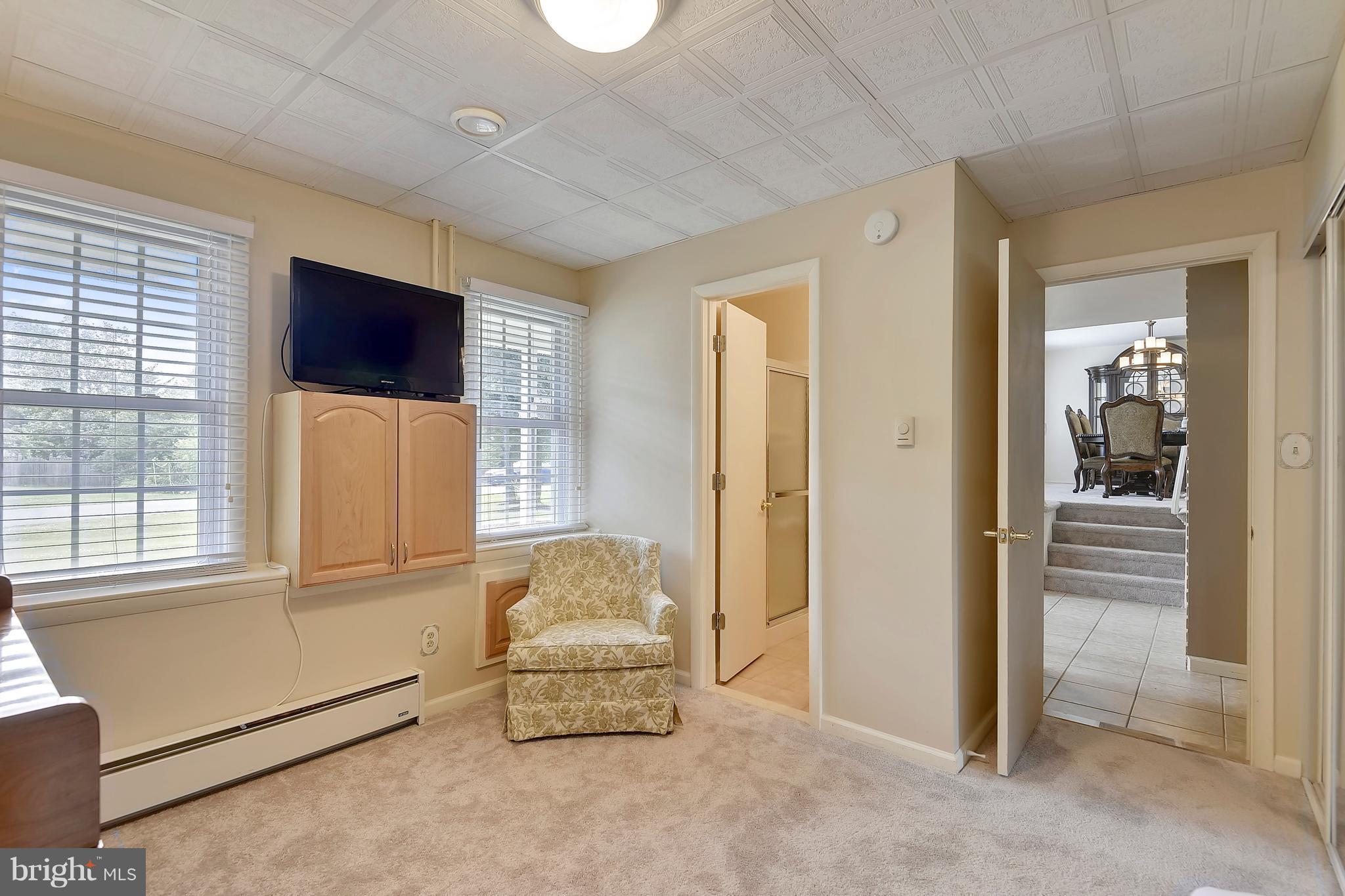 17204 Brown Road Poolesville, MD 20837 - Photo 10 of 30 4th Bedroom on Main Level