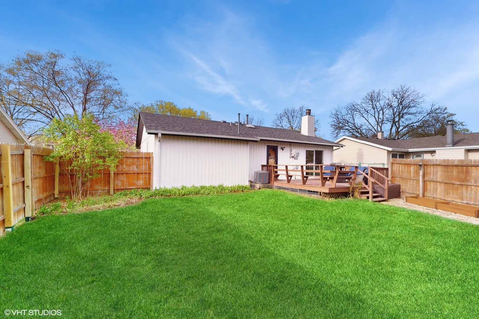 2206 Oak Lane Rolling Meadows, IL 60008 - Photo 23 of 24 a view of a house with a yard and sitting area