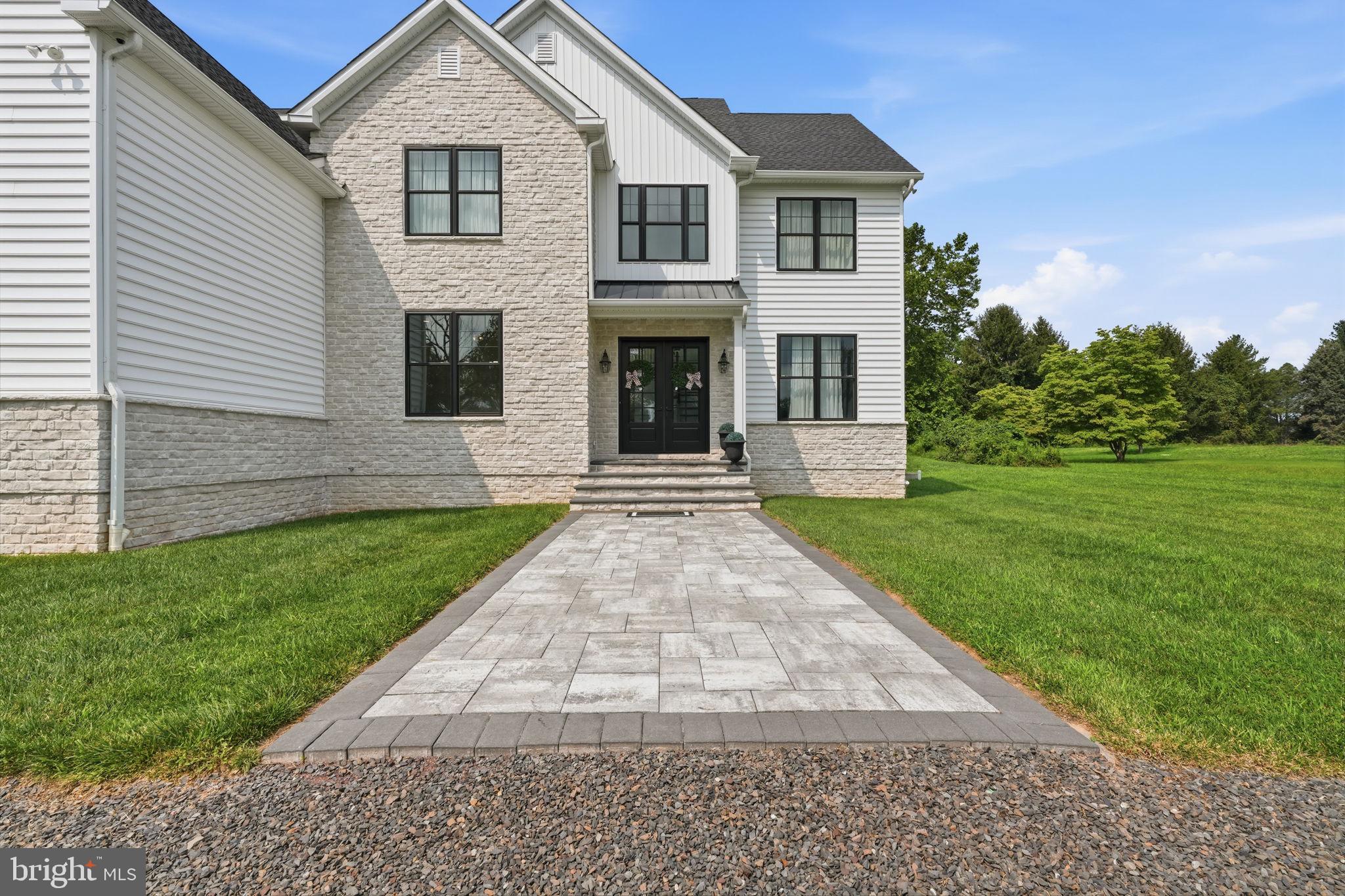 2640 Windy Bush Road Newtown, PA 18940 - Photo 7 of 81 Gallery Image 7