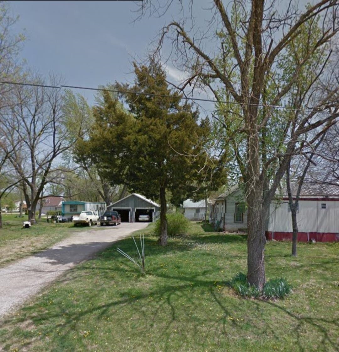 504 South State Street Eureka, KS 67045 - Photo 12 of 13