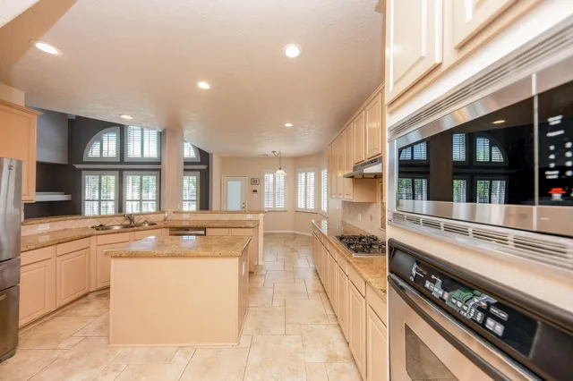 $2,700 | 14203 Alamosa Court, Sugar Land, TX 77498