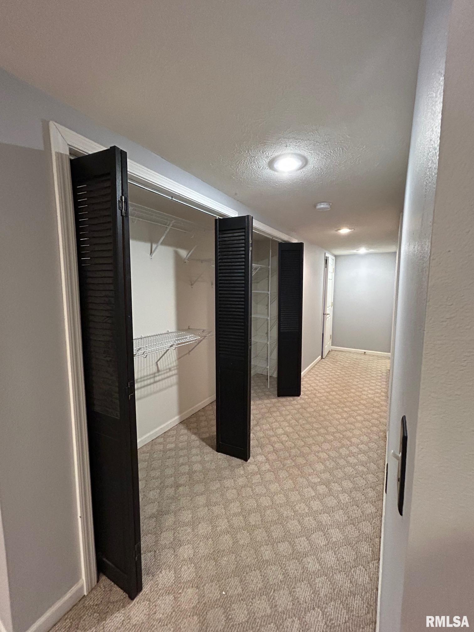 1205 Arthur Street Pekin, IL 61554 - Photo 26 of 35