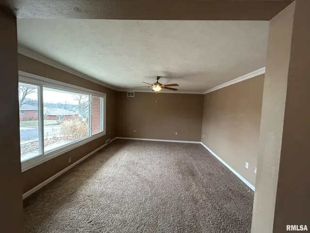 $235,000 | 1205 Arthur Street, Pekin, IL 61554