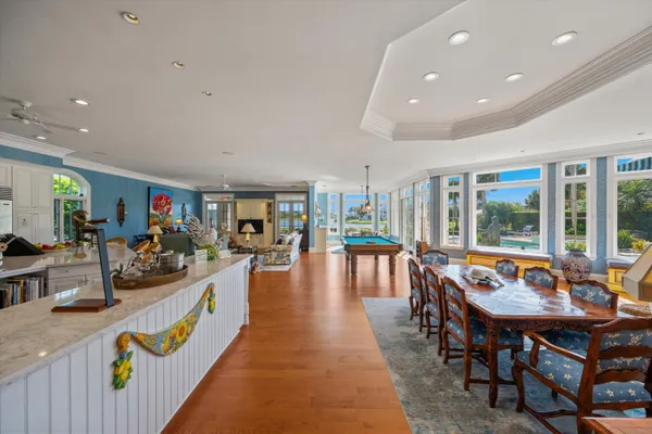$6,789,000 | 258 Locha Drive, Jupiter, FL 33458