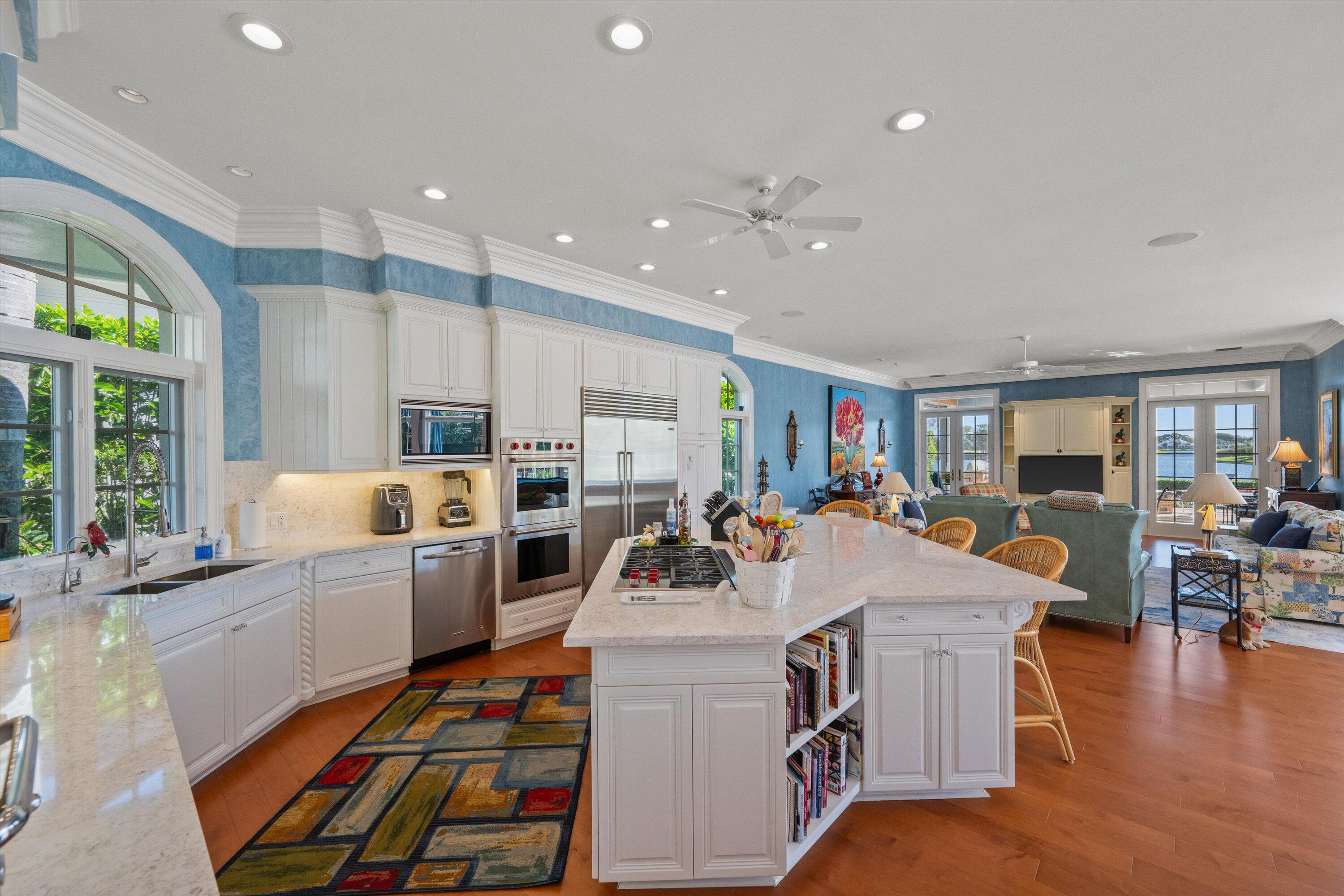 258 Locha Drive Jupiter, FL 33458 - Photo 22 of 76 22-DSC_7642