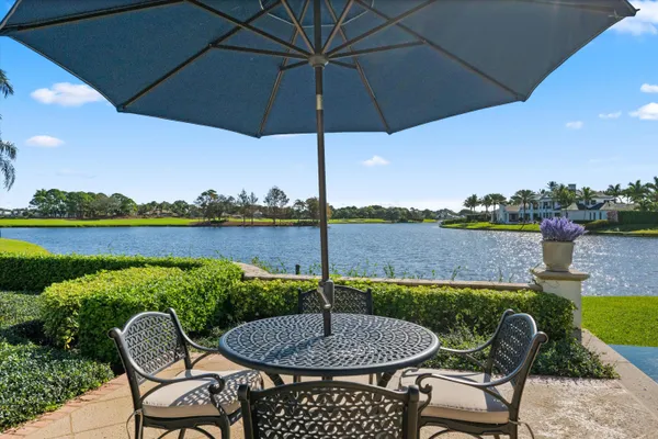$6,789,000 | 258 Locha Drive, Jupiter, FL 33458