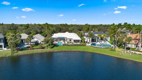 $6,789,000 | 258 Locha Drive, Jupiter, FL 33458