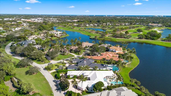 $6,789,000 | 258 Locha Drive, Jupiter, FL 33458