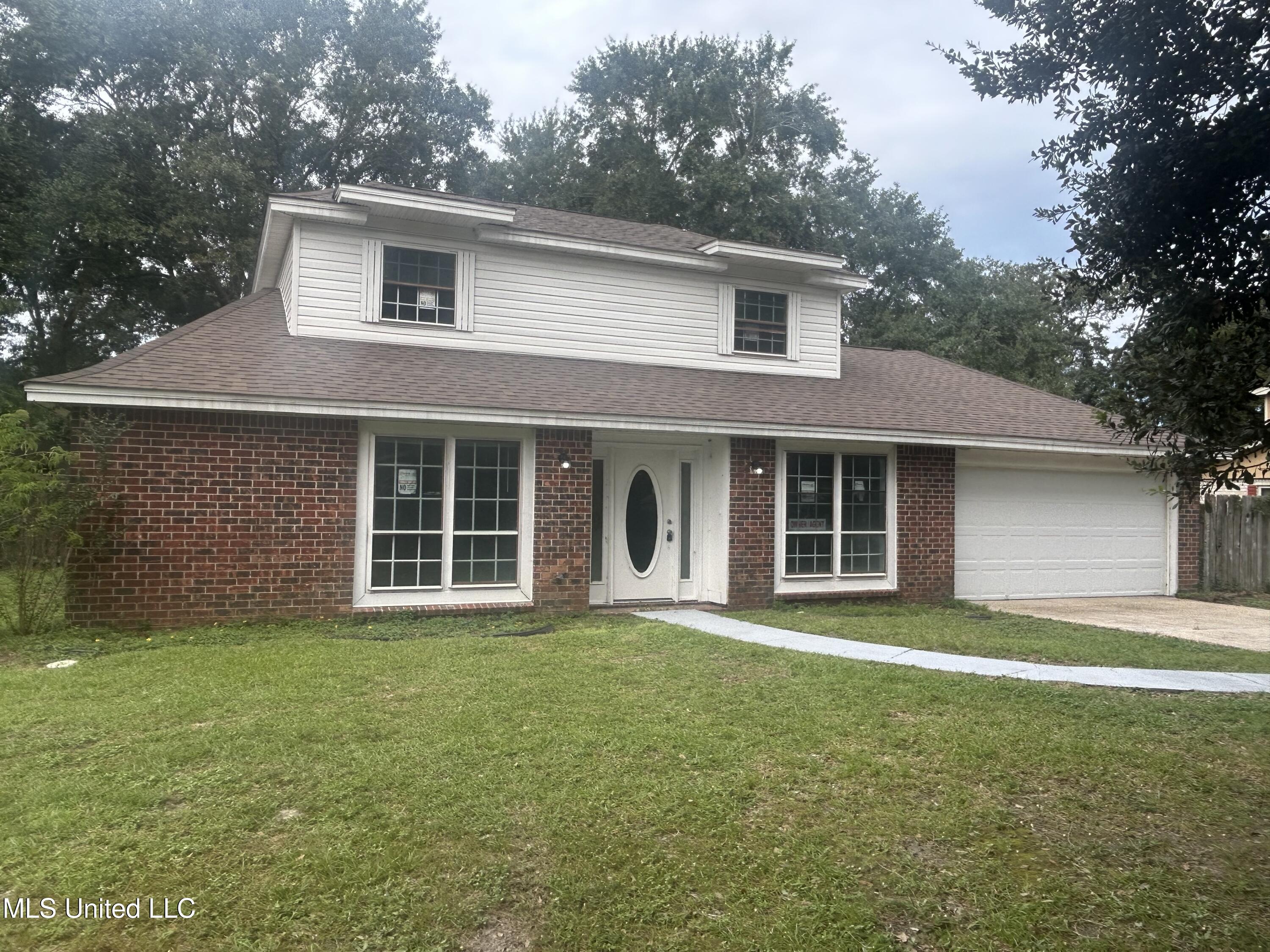3948 Riverpine Drive Moss Point, MS 39563 - Photo 3 of 16 IMG_9365