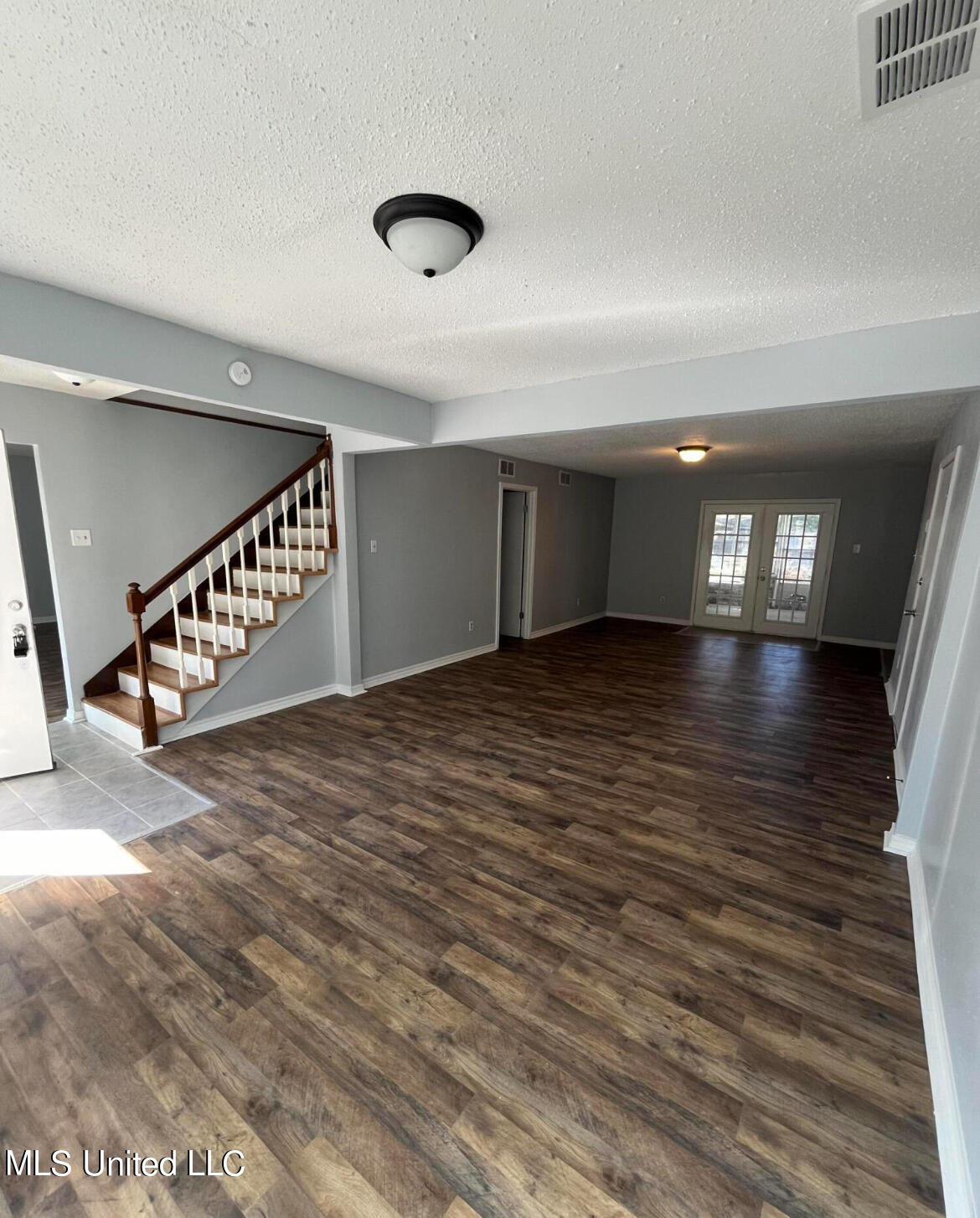 3948 Riverpine Drive Moss Point, MS 39563 - Photo 6 of 16 IMG_9482
