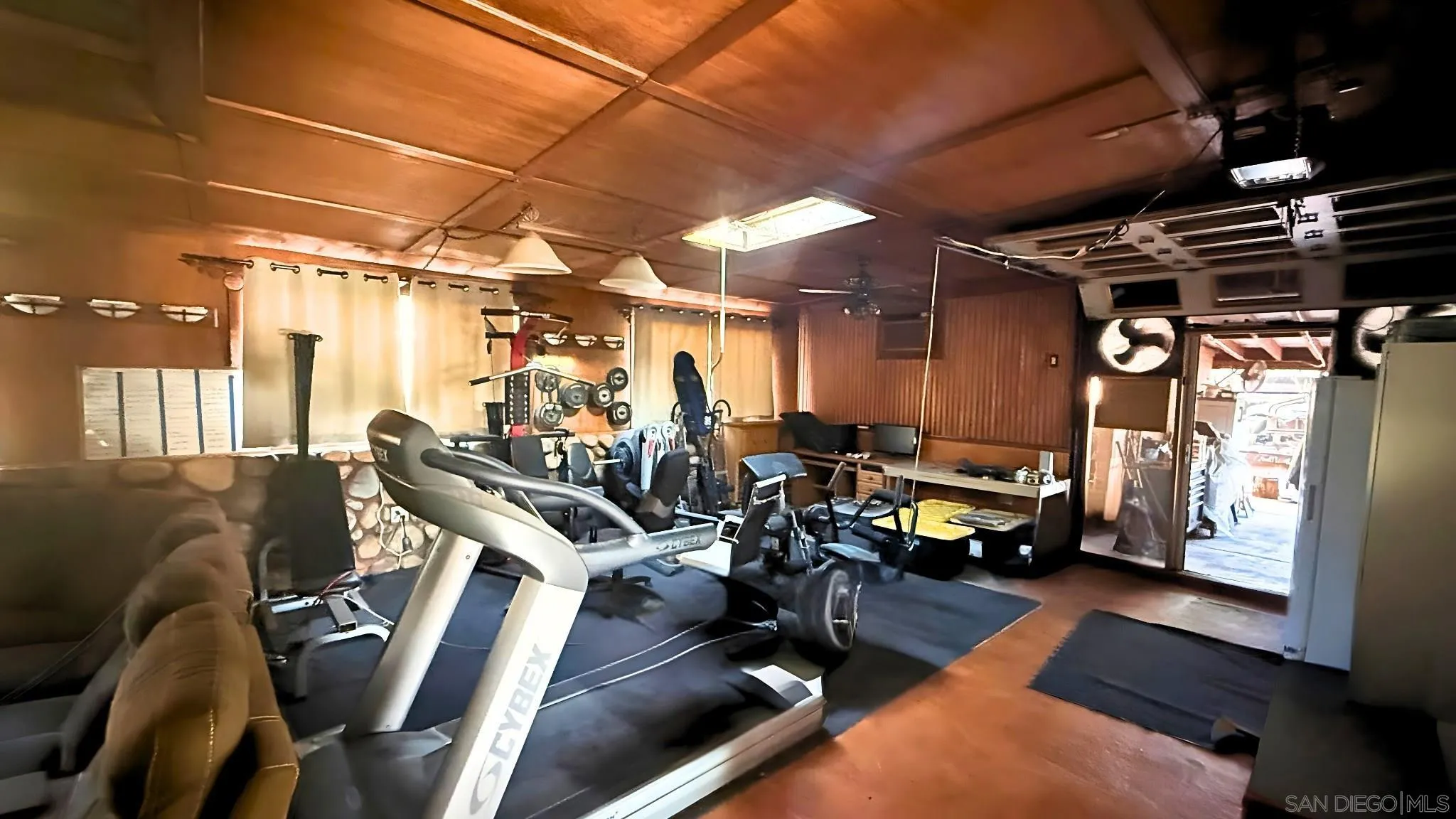 11041 Summit Avenue, Unit 11041 Santee, CA 92071 - Photo 8 of 10