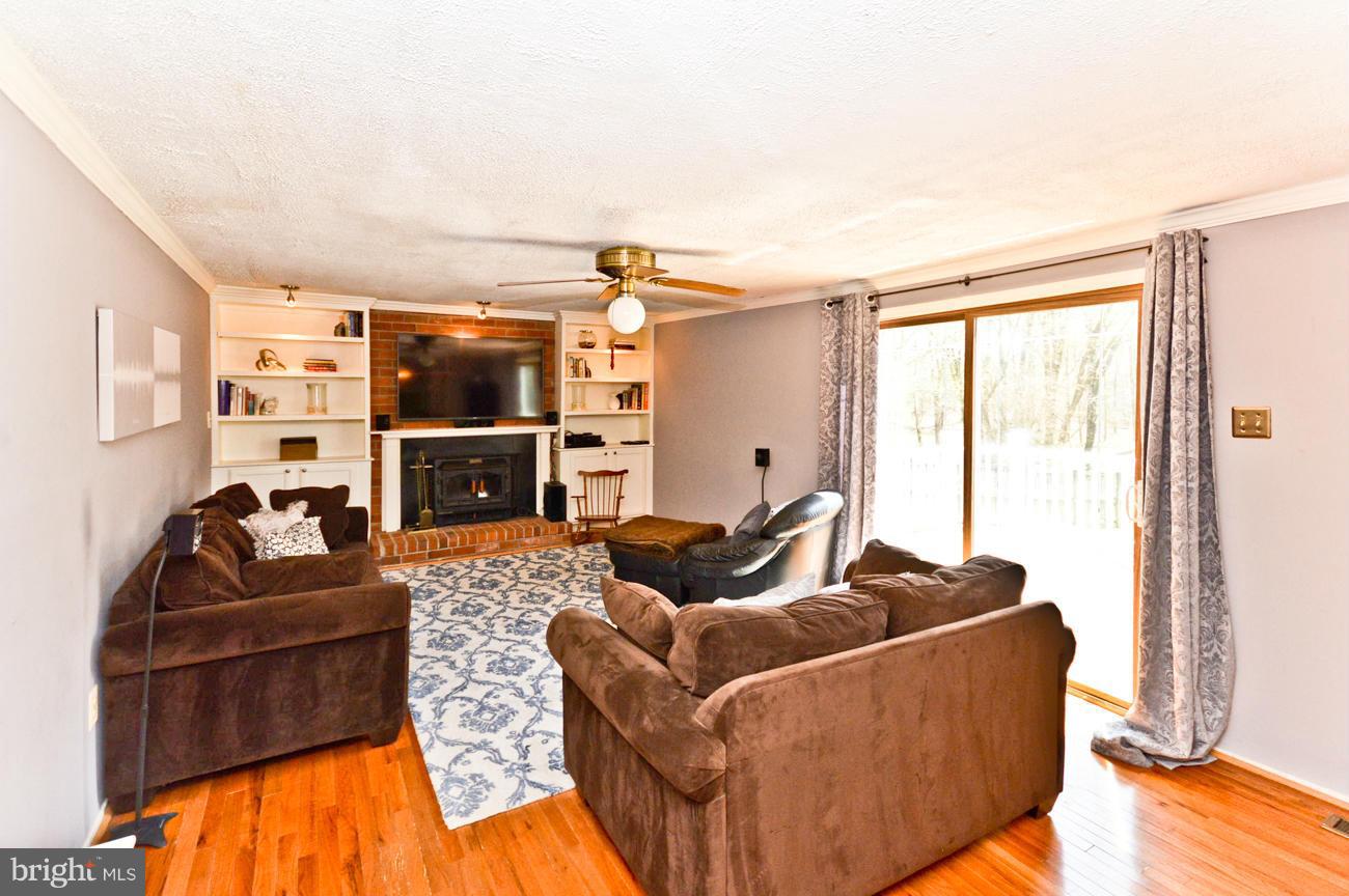 10303 Bald Hill Road Bowie, MD 20721 - Photo 13 of 30 Family Room