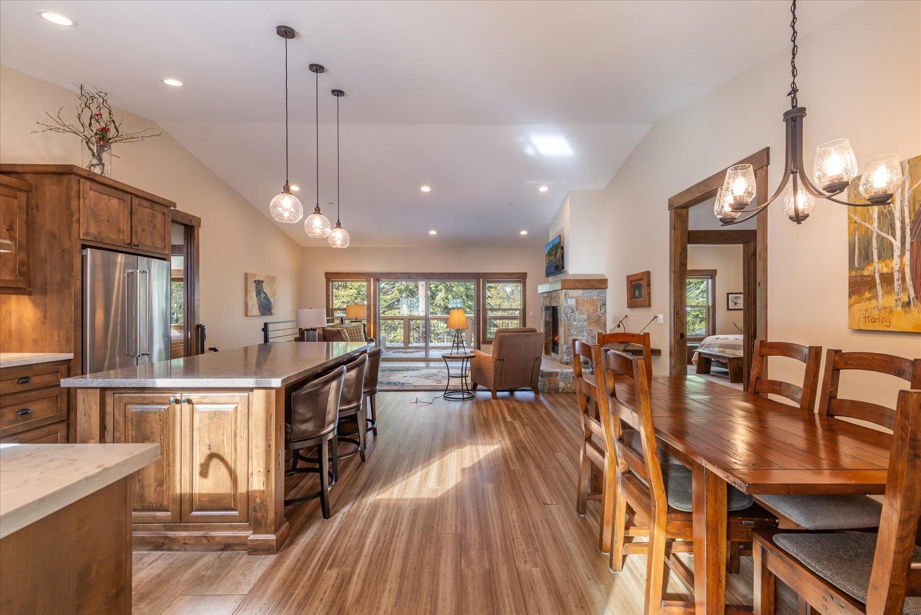 13846 Pathway Avenue Truckee, CA 96161 - Photo 6 of 28 a view of a kitchen and dining room