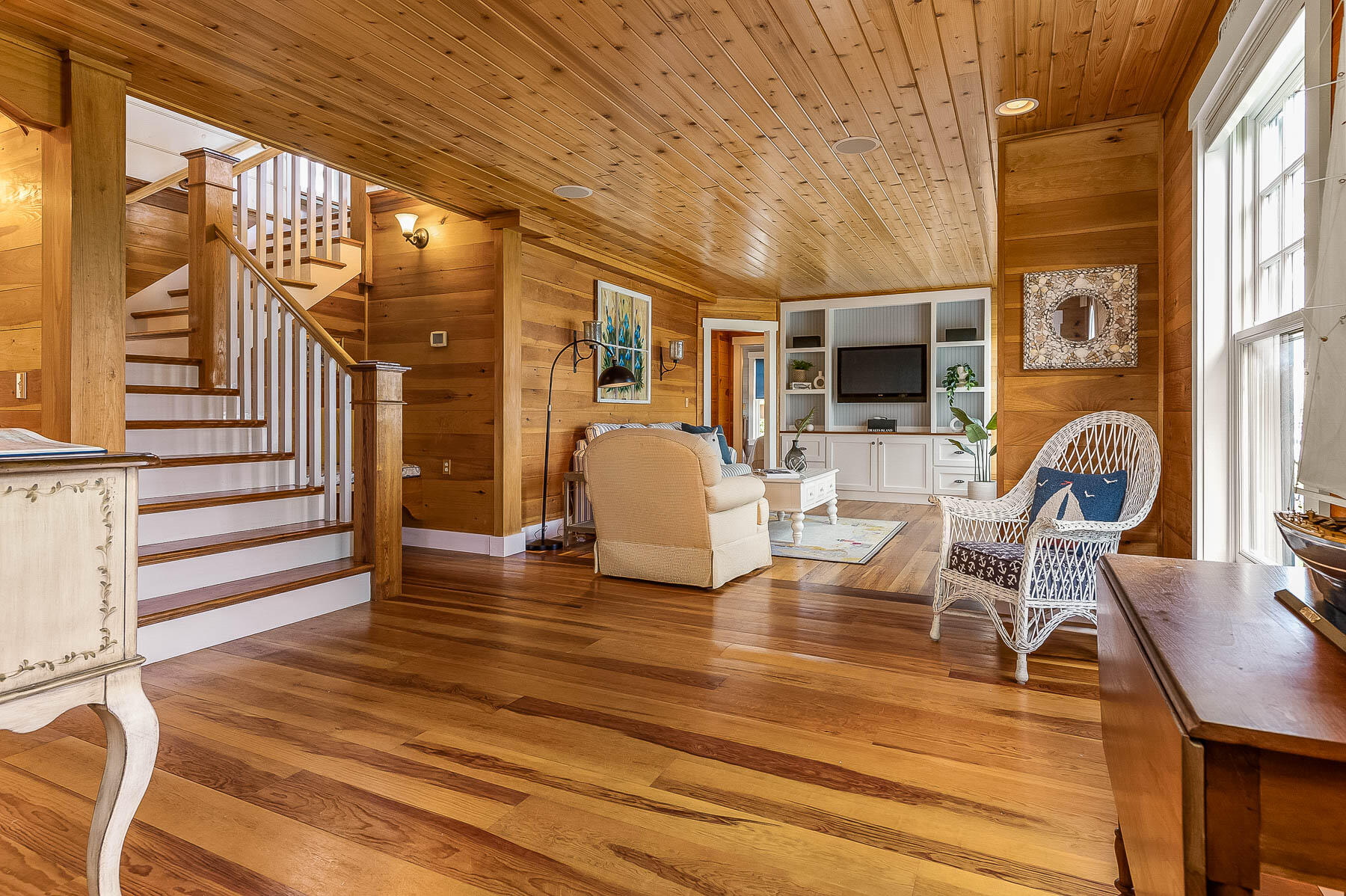 272 Island Beach Road Wells, ME 04090 - Photo 3 of 3 Entry way