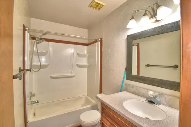 $1,200 | 751 Rebecca Street, Unit 723, Lakeland, FL 33805