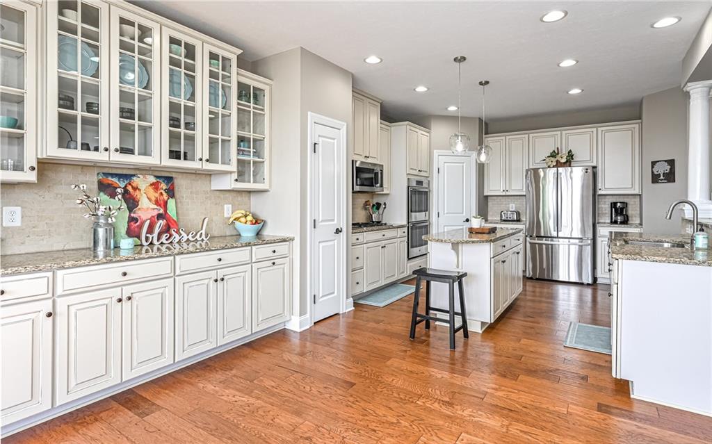 1019 Pleasant Ridge Drive Mars, PA 16046 - Photo 13 of 50