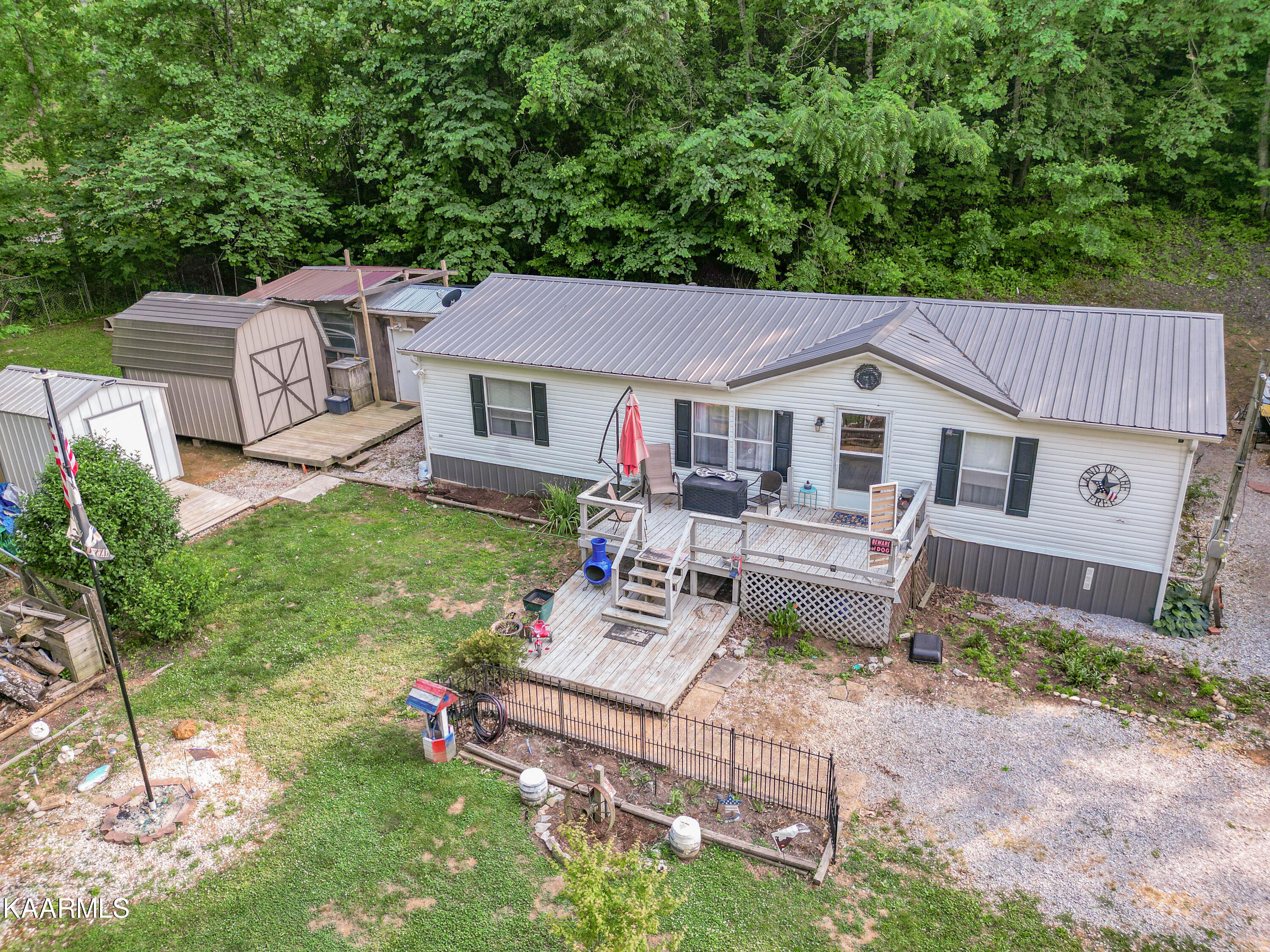 853 Whitaker Road New Market, TN 37820 - Photo 1 of 29 Main