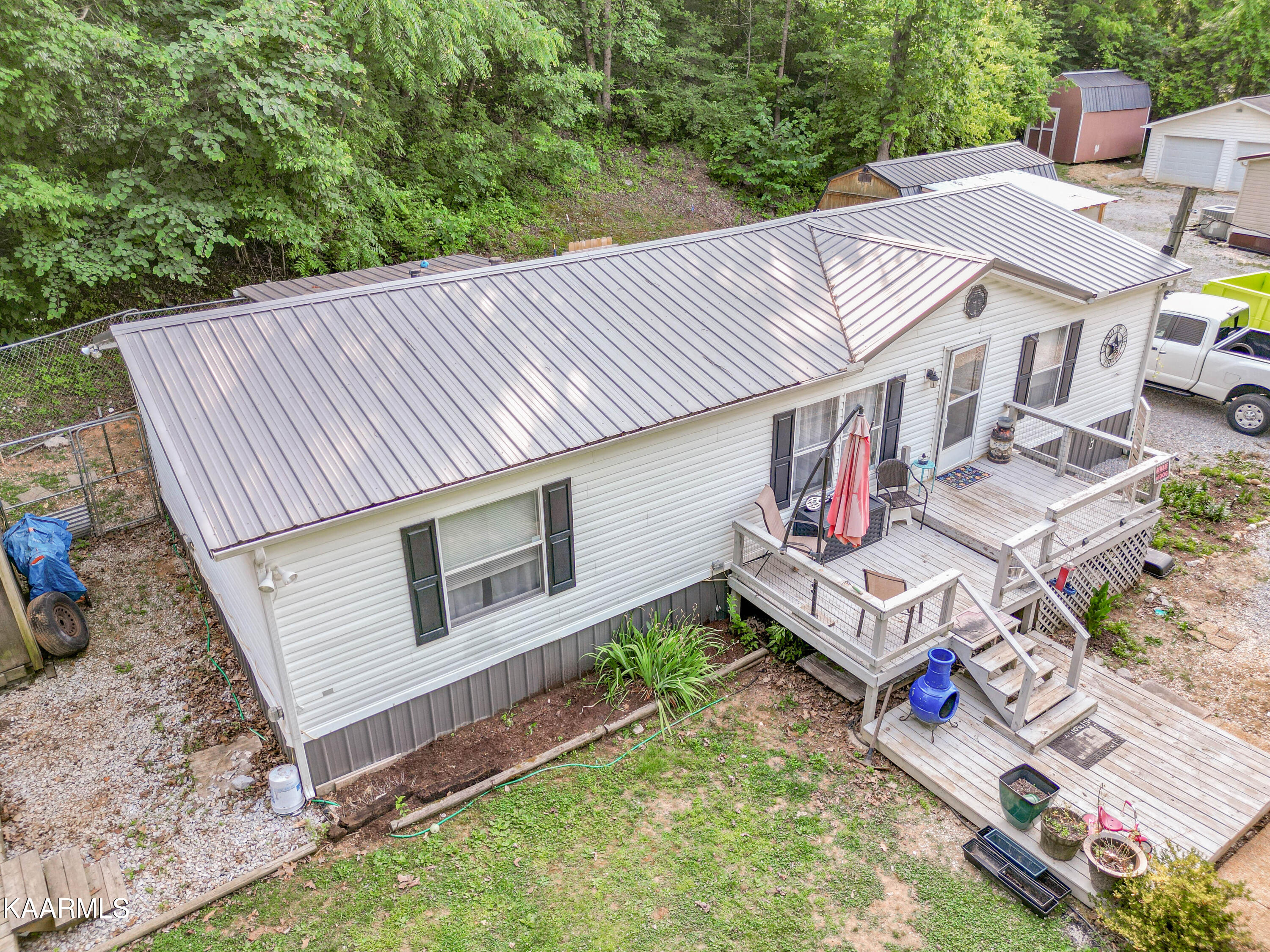 853 Whitaker Road New Market, TN 37820 - Photo 4 of 29 dji_fly_20230616_181032_7_1687011745685_