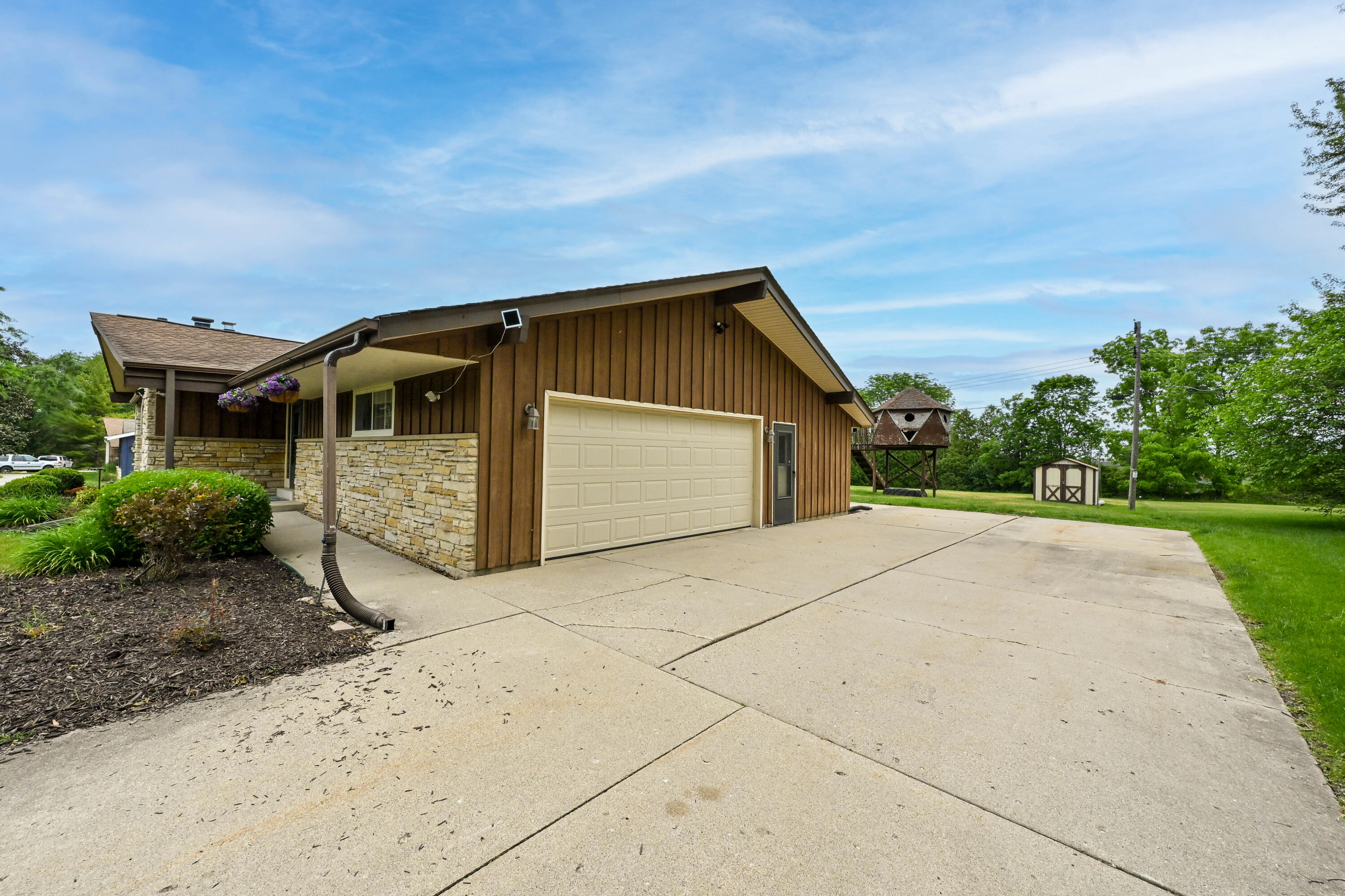 3370 North 129th Street Brookfield, WI 53005 - Photo 30 of 34 DZ3370-31