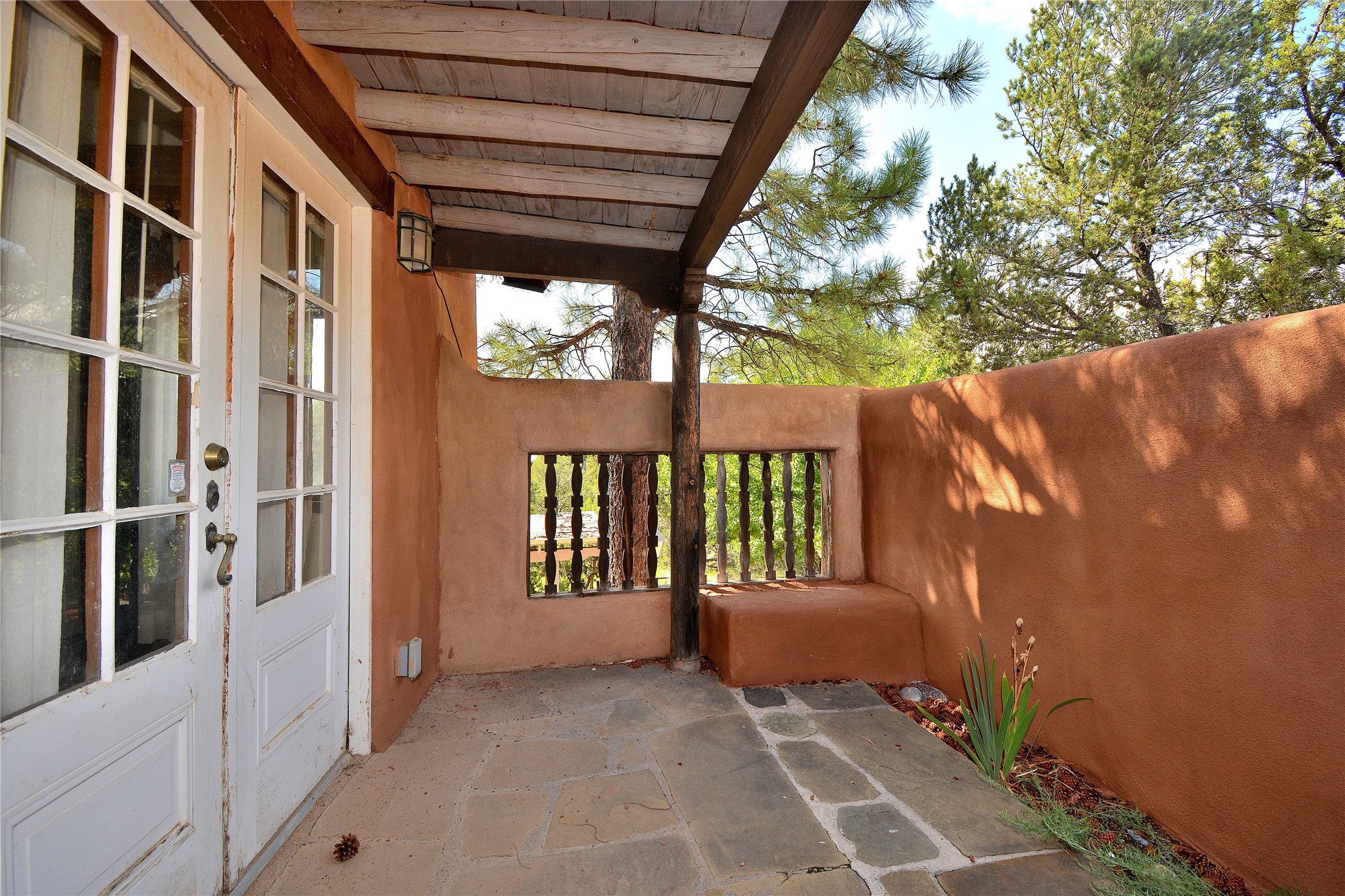 904 Bishops Lodge Road Santa Fe, NM 87501 - Photo 41 of 51 Upstairs patio