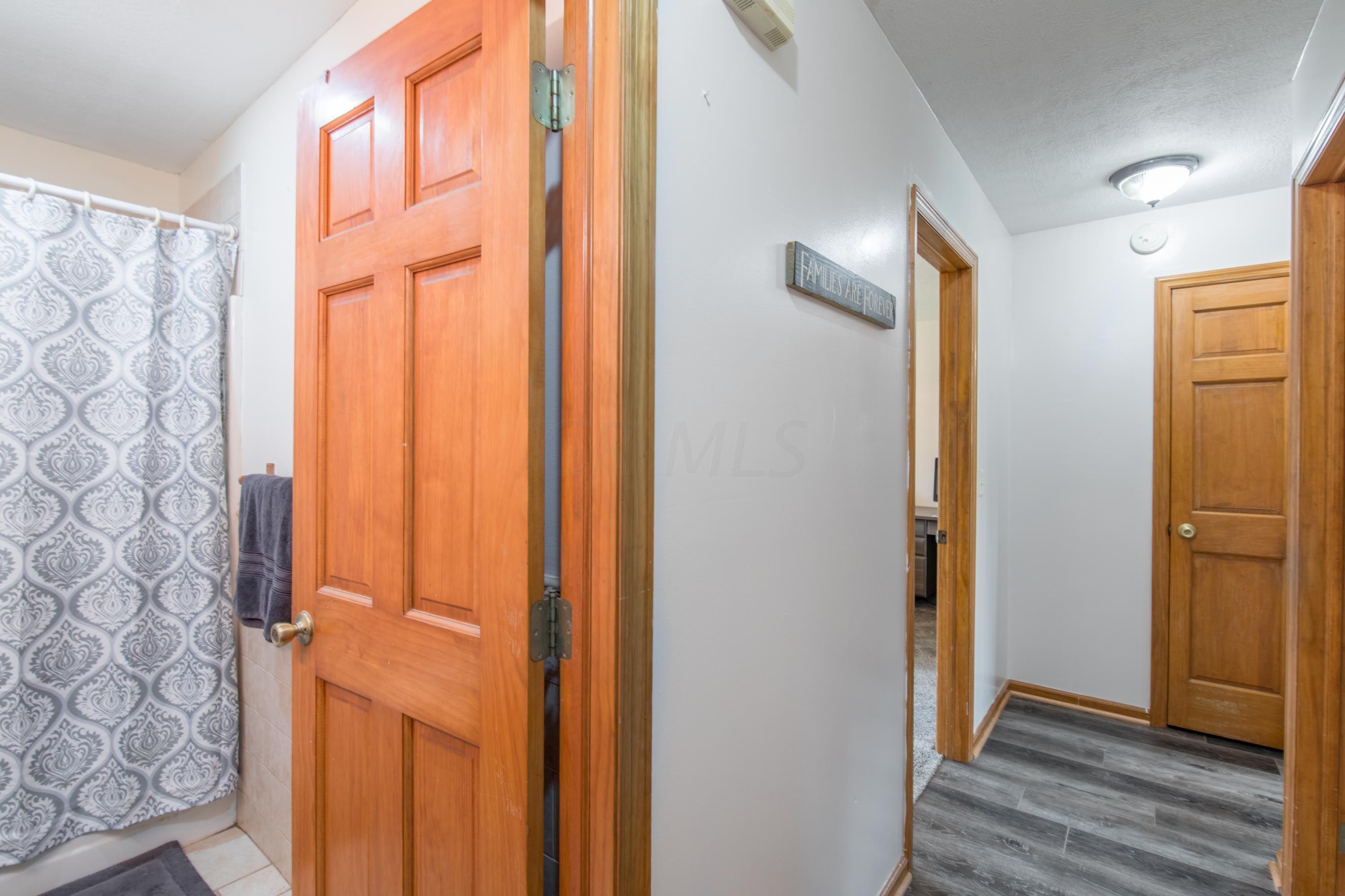 945 Tolliver Road Logan, OH 43138 - Photo 24 of 68