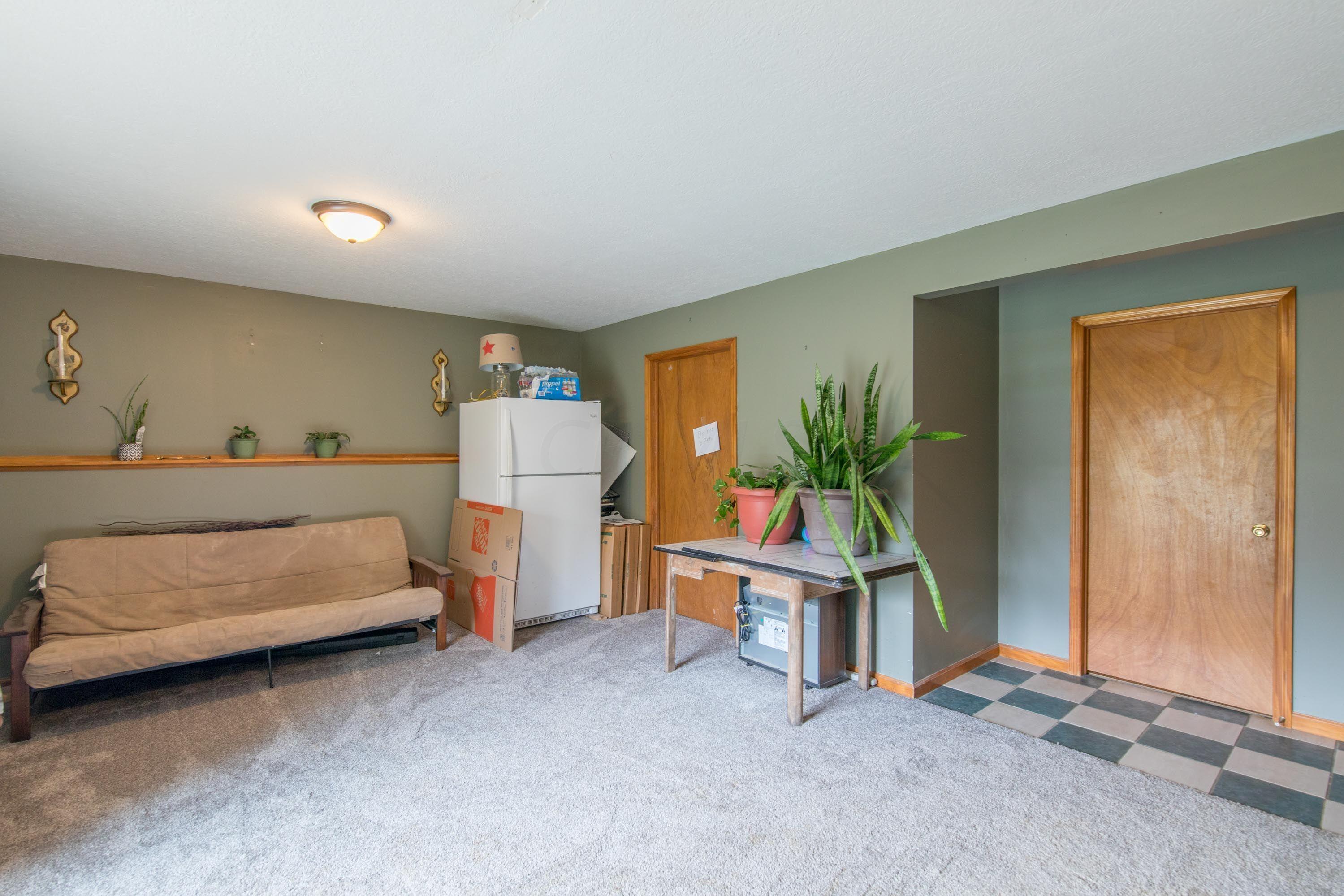 945 Tolliver Road Logan, OH 43138 - Photo 41 of 68