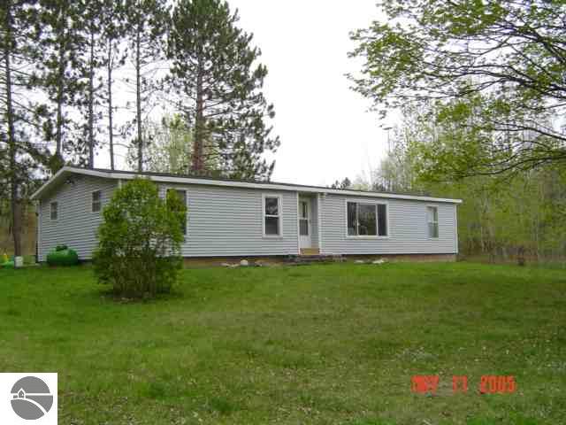 6428 Sparling Road Kingsley, MI 49649 - Photo 2 of 6 1647943-1.JPG