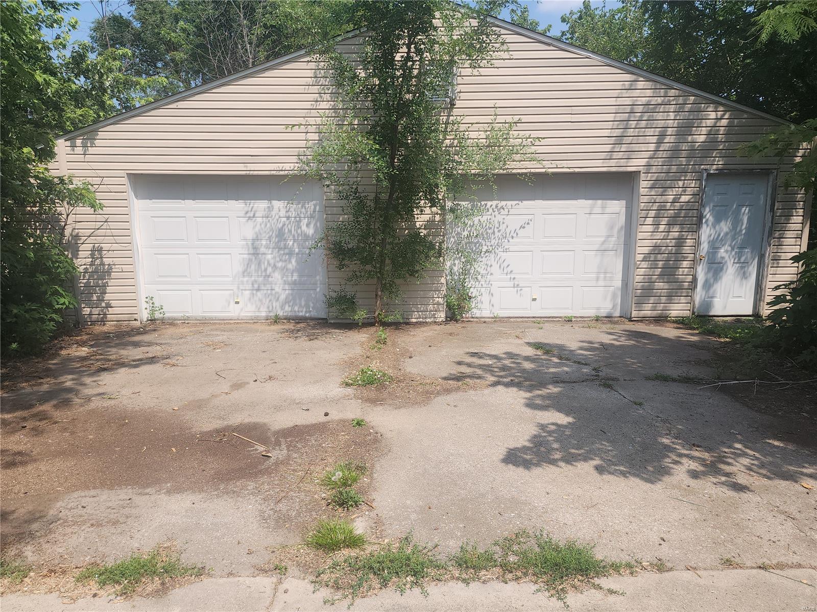 301 Cherry Street Fidelity, IL 62063 - Photo 2 of 29 Gallery Image 2