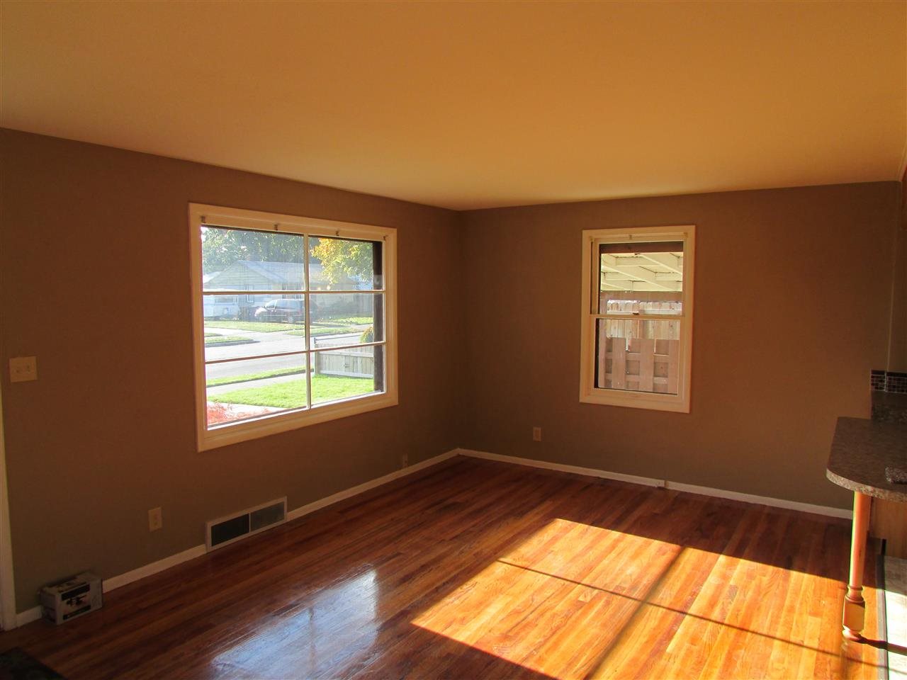 2524 West Decatur Avenue Spokane, WA 99205 - Photo 6 of 20 Gallery Image 6