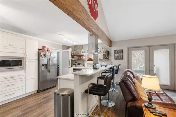 $2,550 | 1117 Berkeley Street, College Station, TX 77840