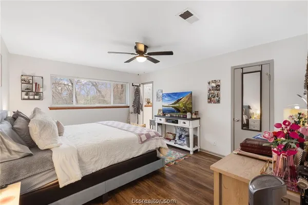 $2,550 | 1117 Berkeley Street, College Station, TX 77840