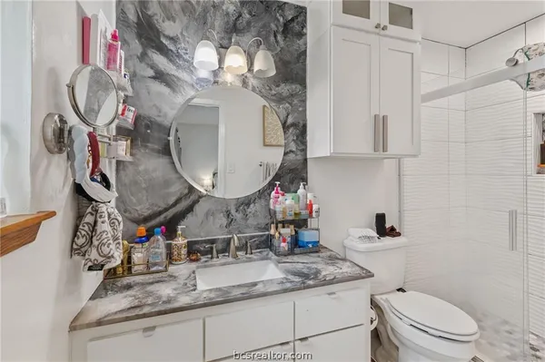 $2,550 | 1117 Berkeley Street, College Station, TX 77840