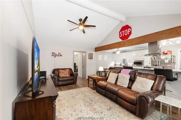 $2,550 | 1117 Berkeley Street, College Station, TX 77840