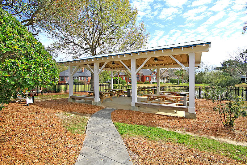 541 Veranda View Mount Pleasant, SC 29464 - Photo 35 of 44 IMG_1650-copy