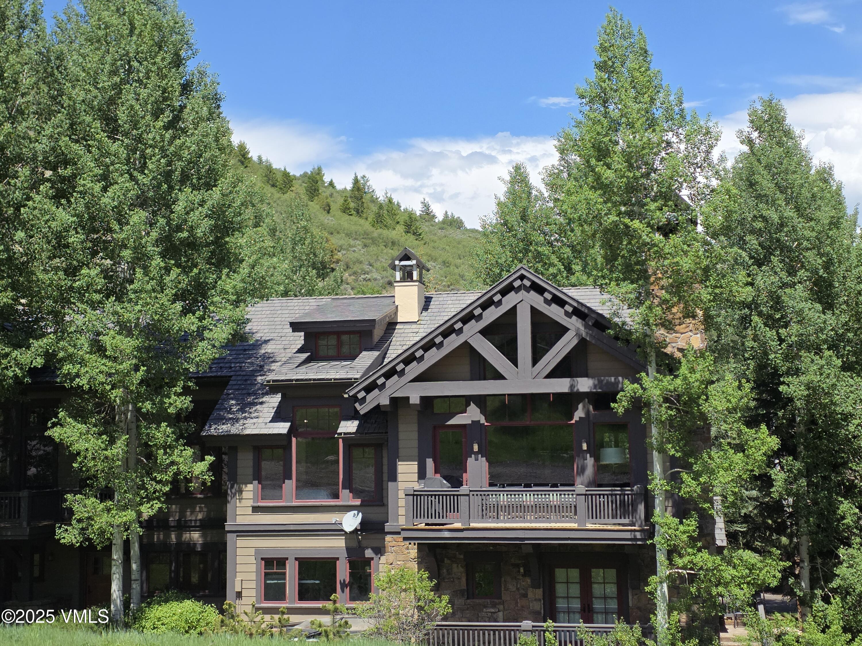 352 Cresta Road Edwards, CO 81632 - Photo 3 of 33 Summer in Arrowhead