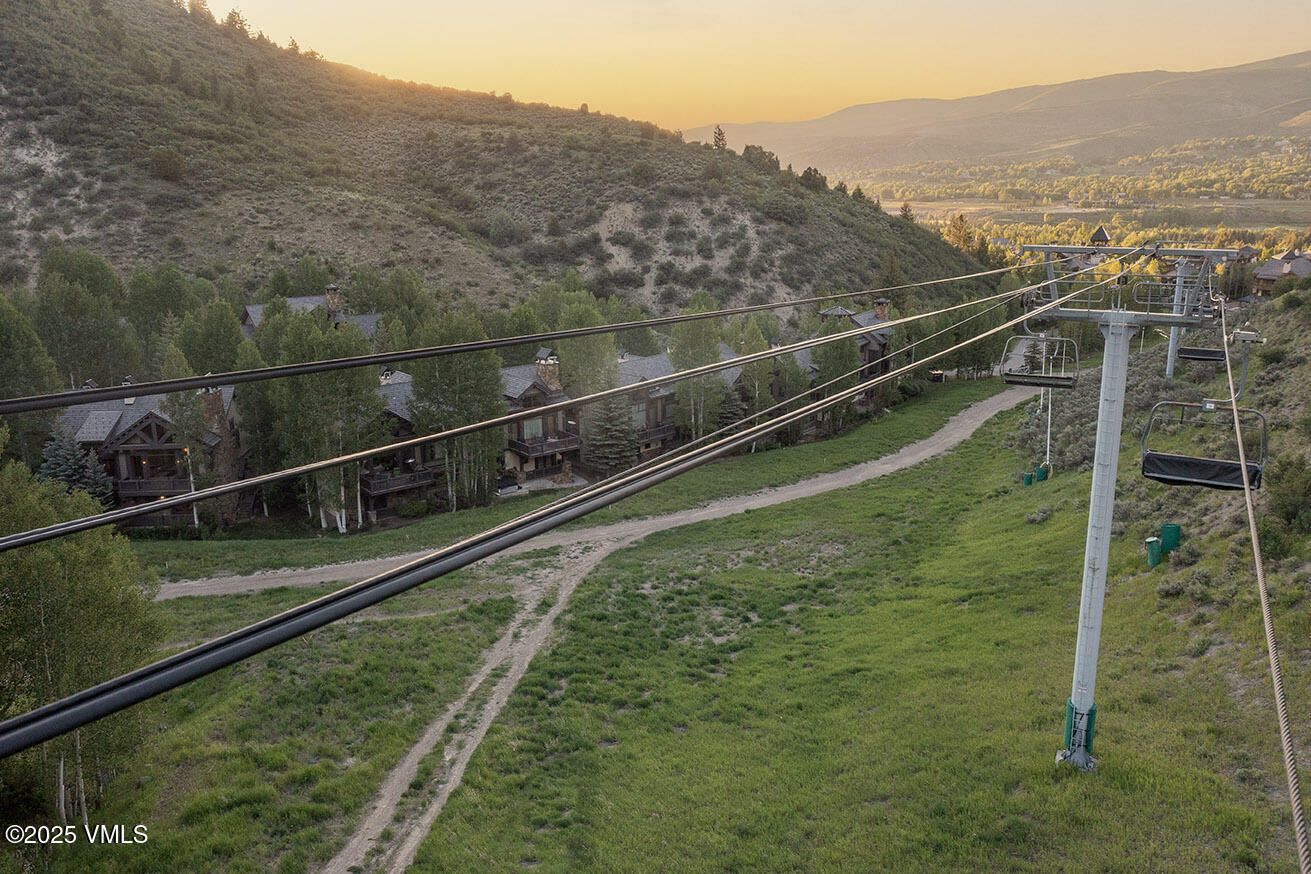 352 Cresta Road Edwards, CO 81632 - Photo 9 of 33 Summer in Arrowhead