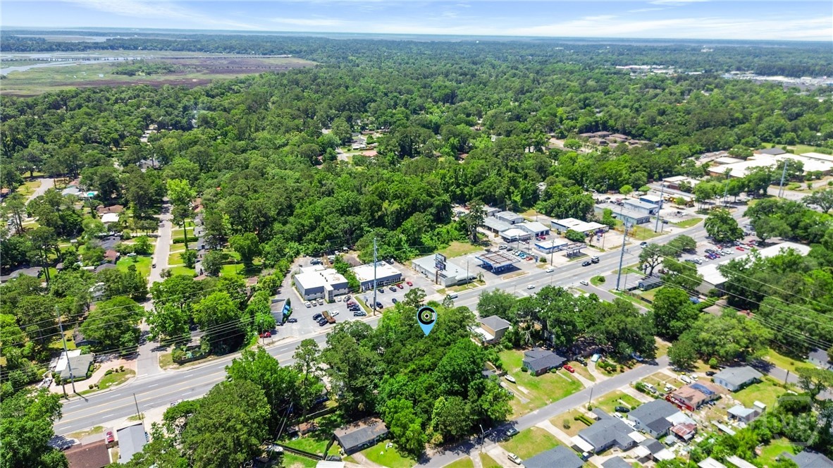 408 East Montgomery Cross Road Savannah, GA 31406 - Photo 12 of 26
