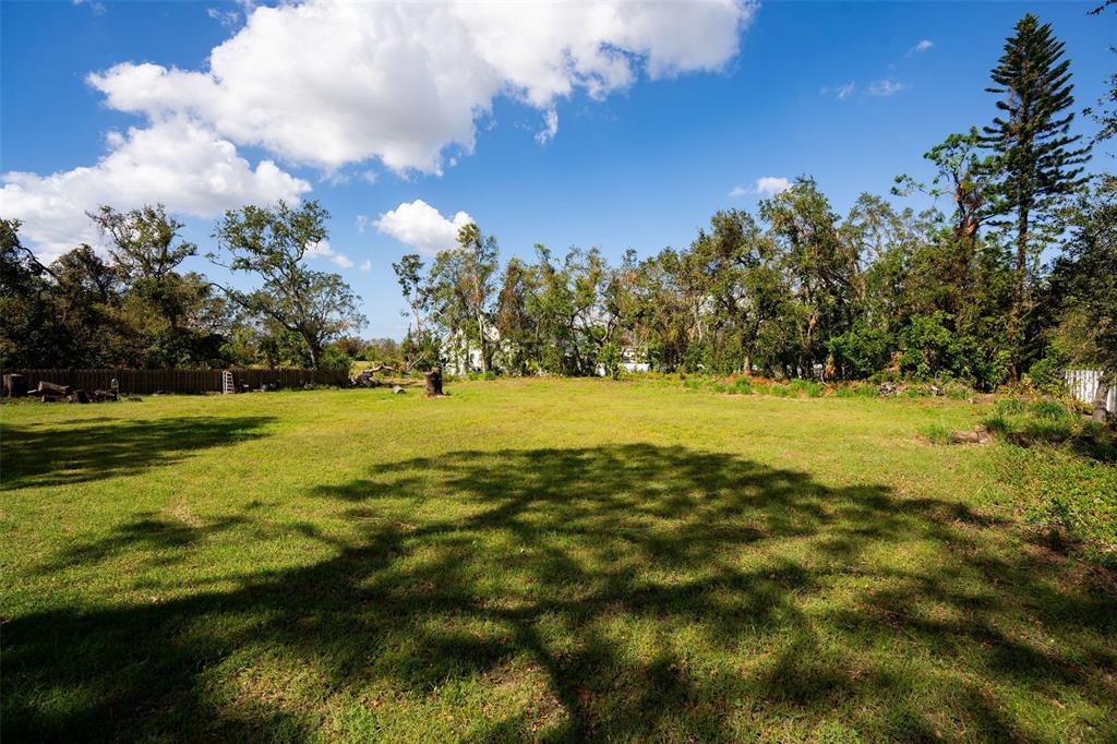 12295 95th Street North Largo, FL 33773 - Photo 3 of 23 a view of an ocean