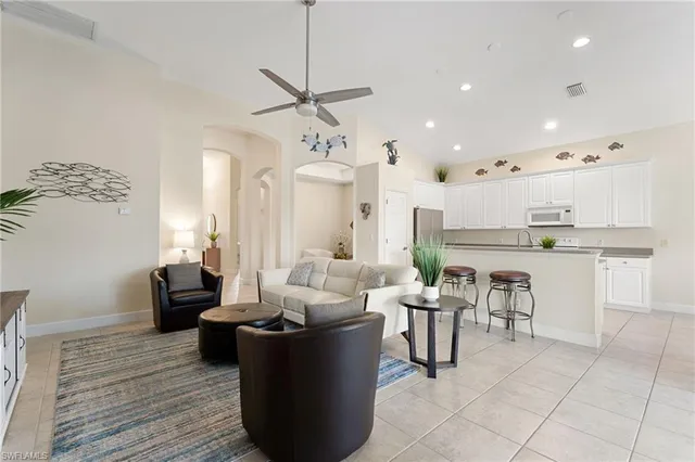 $529,000 | 3811 Lakeview Isle Court, Fort Myers, FL 33905