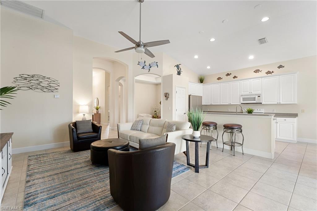 3811 Lakeview Isle Court Fort Myers, FL 33905 - Photo 4 of 35