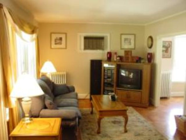 4 Cambridge Road Albany, NY 12203 - Photo 4 of 12 Photo 4