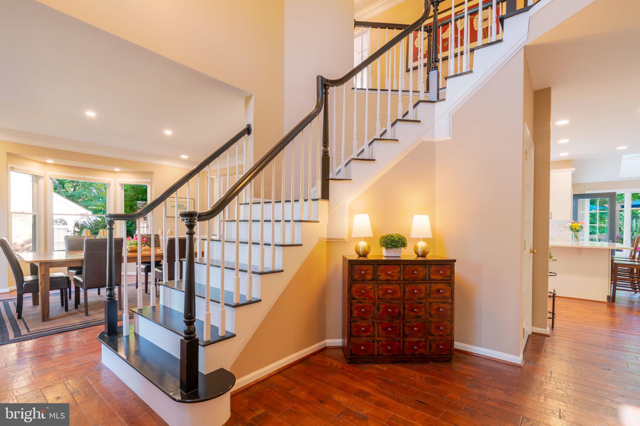 1308 Aldbury Way Reston, VA 20194 - Photo 3 of 84