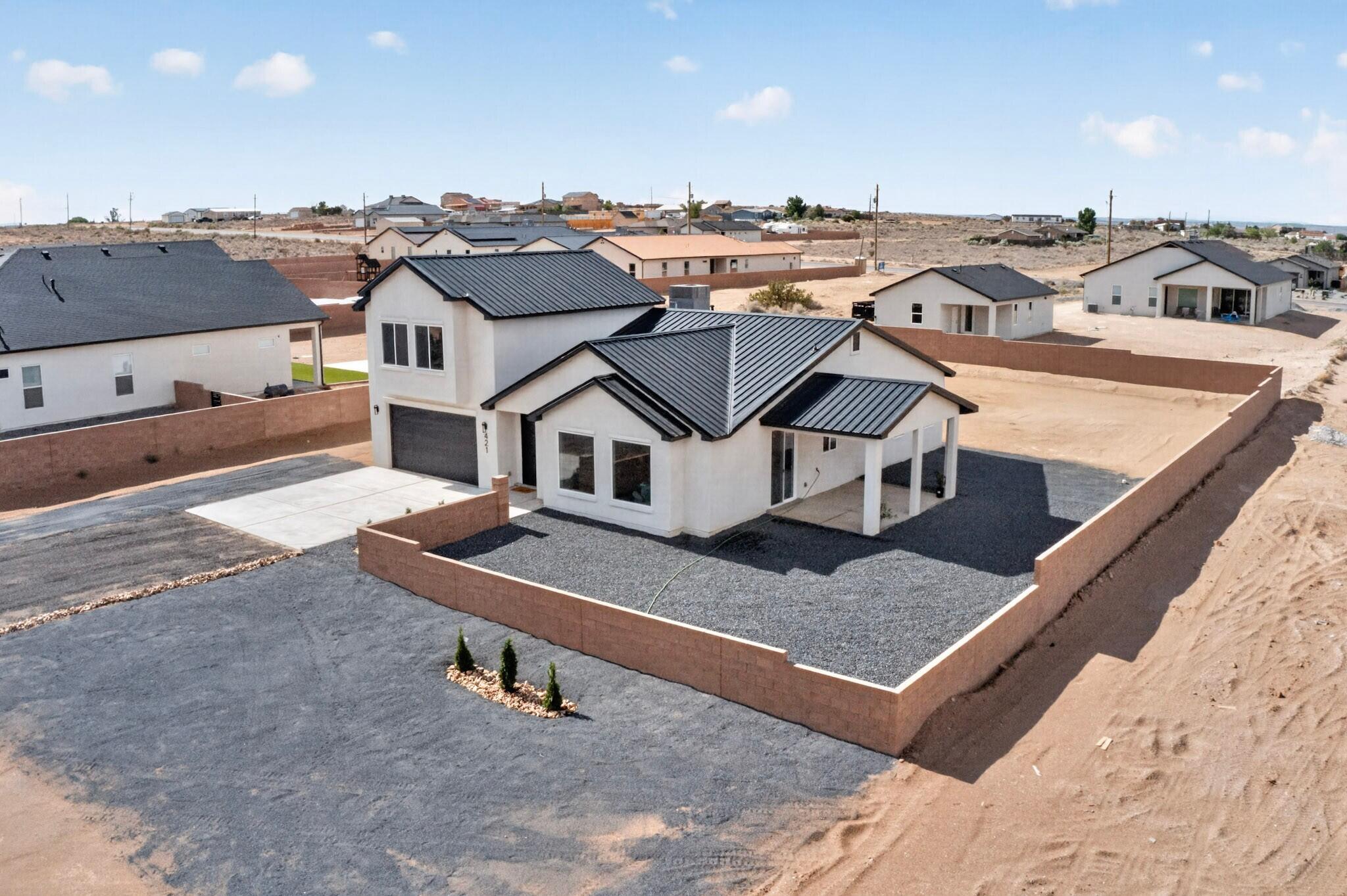 421 9th Avenue Northeast Rio Rancho, NM 87124 - Photo 4 of 48 Gallery Image 4