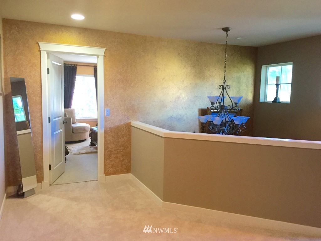 3932 167th Street Southeast Bothell, WA 98012 - Photo 12 of 25