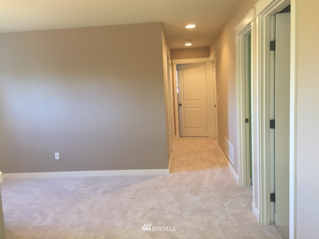 3932 167th Street Southeast Bothell, WA 98012 - Photo 13 of 25