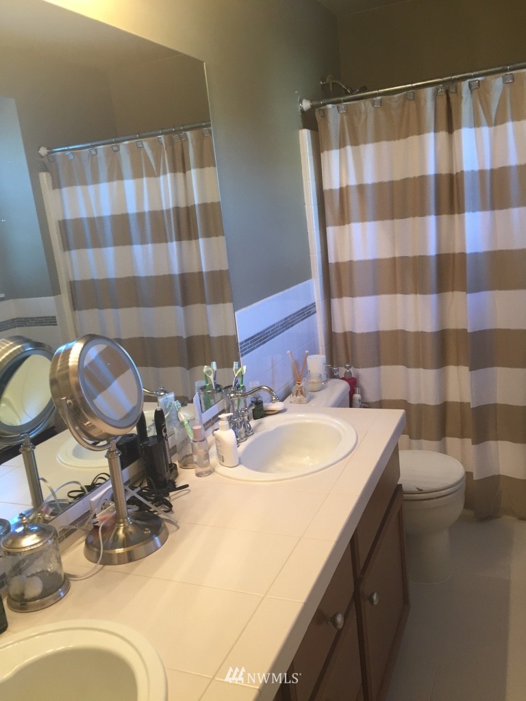 3932 167th Street Southeast Bothell, WA 98012 - Photo 15 of 25
