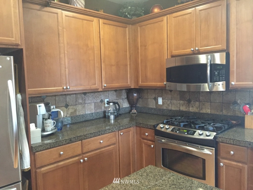 3932 167th Street Southeast Bothell, WA 98012 - Photo 9 of 25