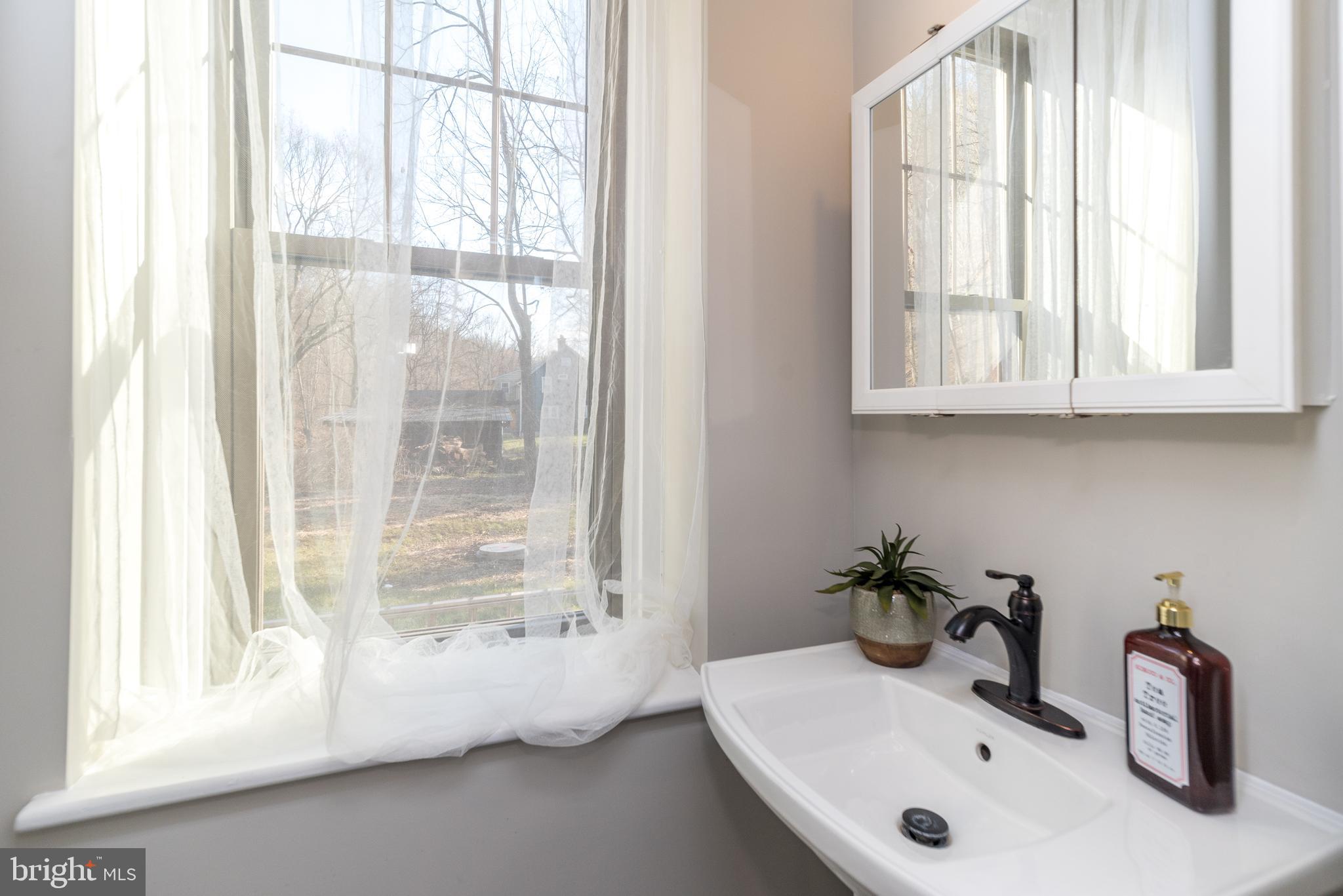 239 Red Bridge Road Kintnersville, PA 18930 - Photo 20 of 47